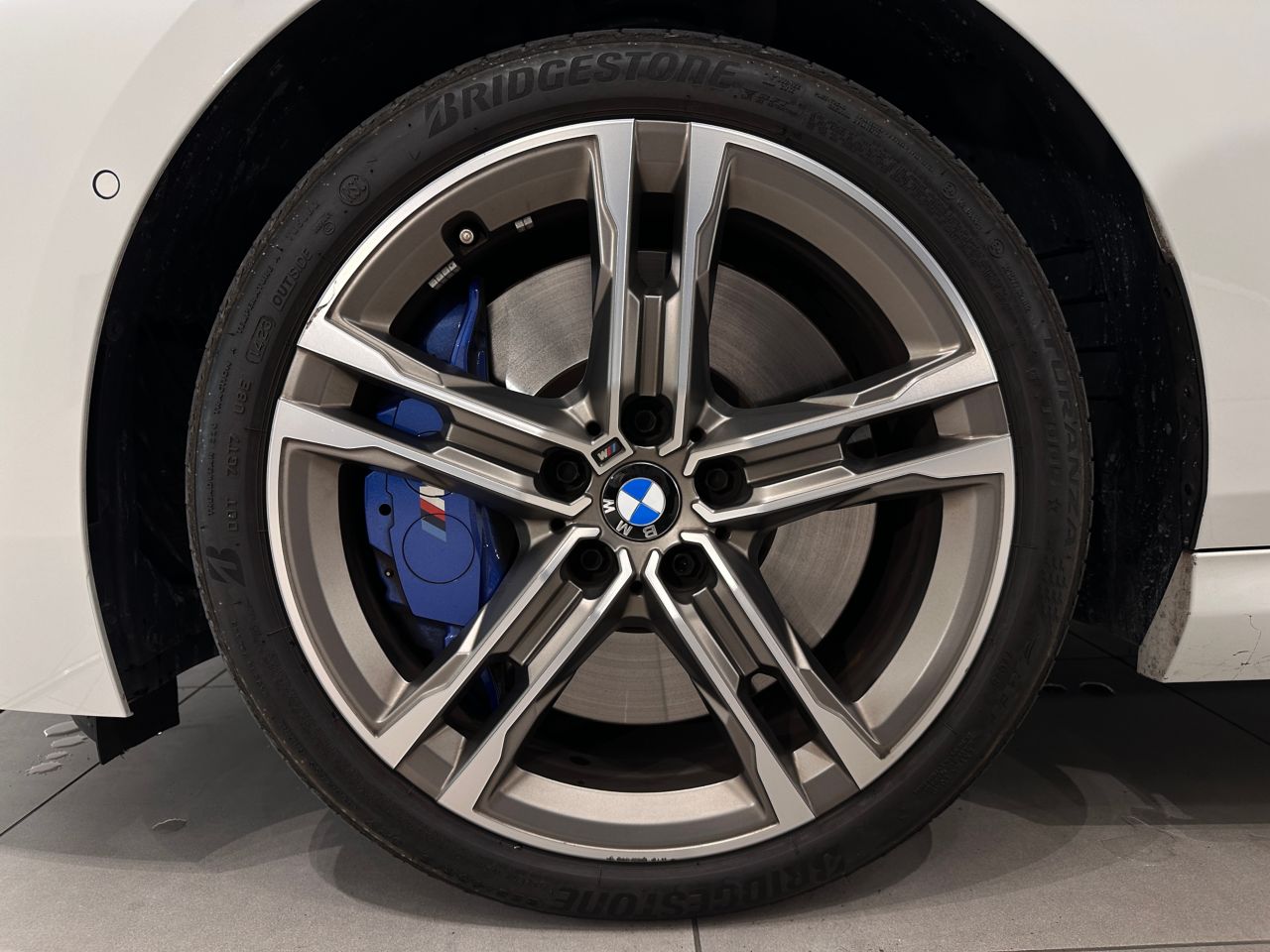 F4* **35i xDrive **** ***** B48 2.0i