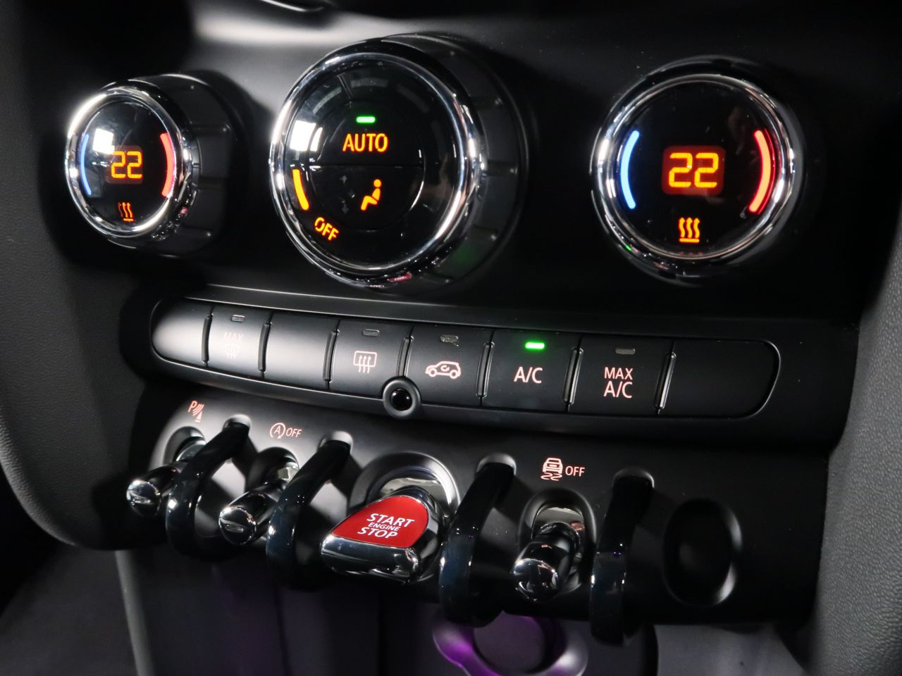 F55 MINI Cooper 5-Door Hatch LCI