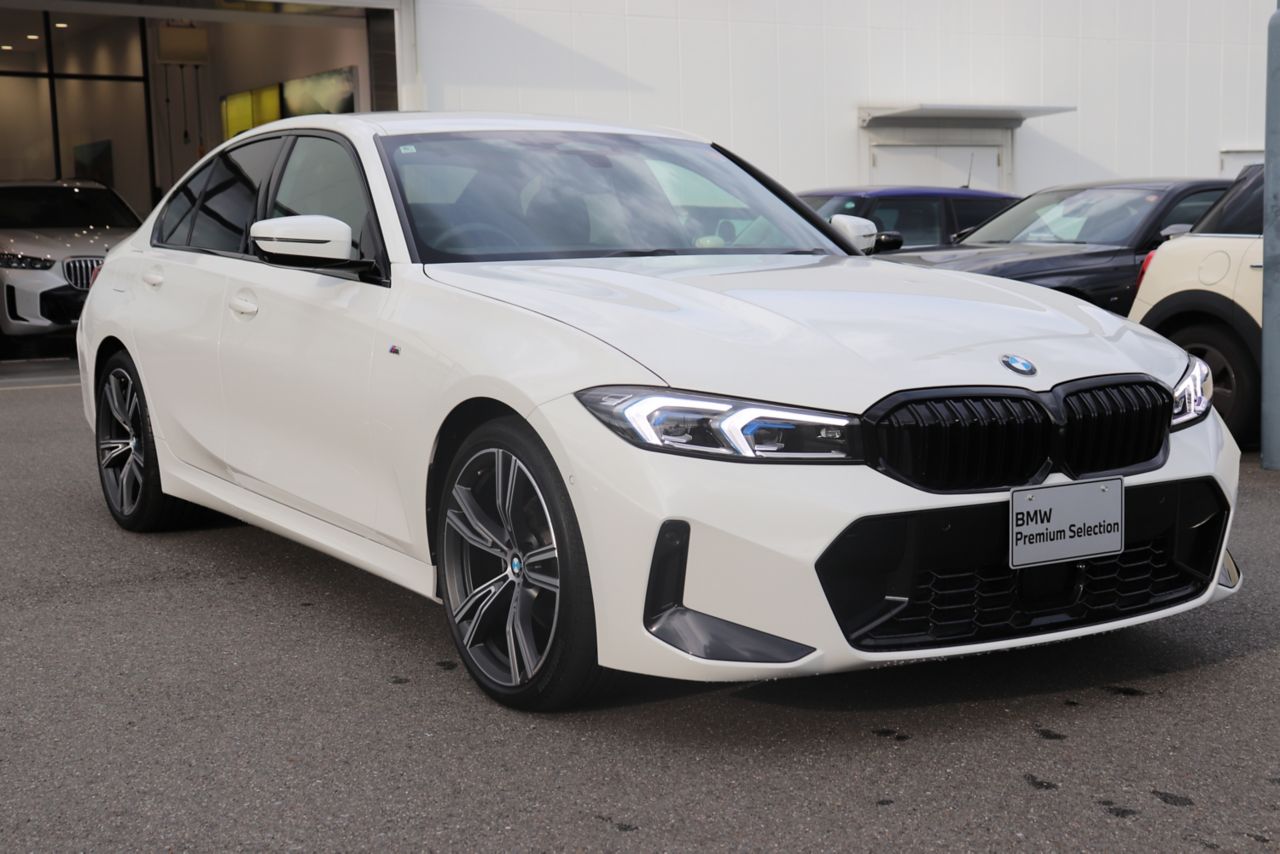 320d xDrive Berline RHD
