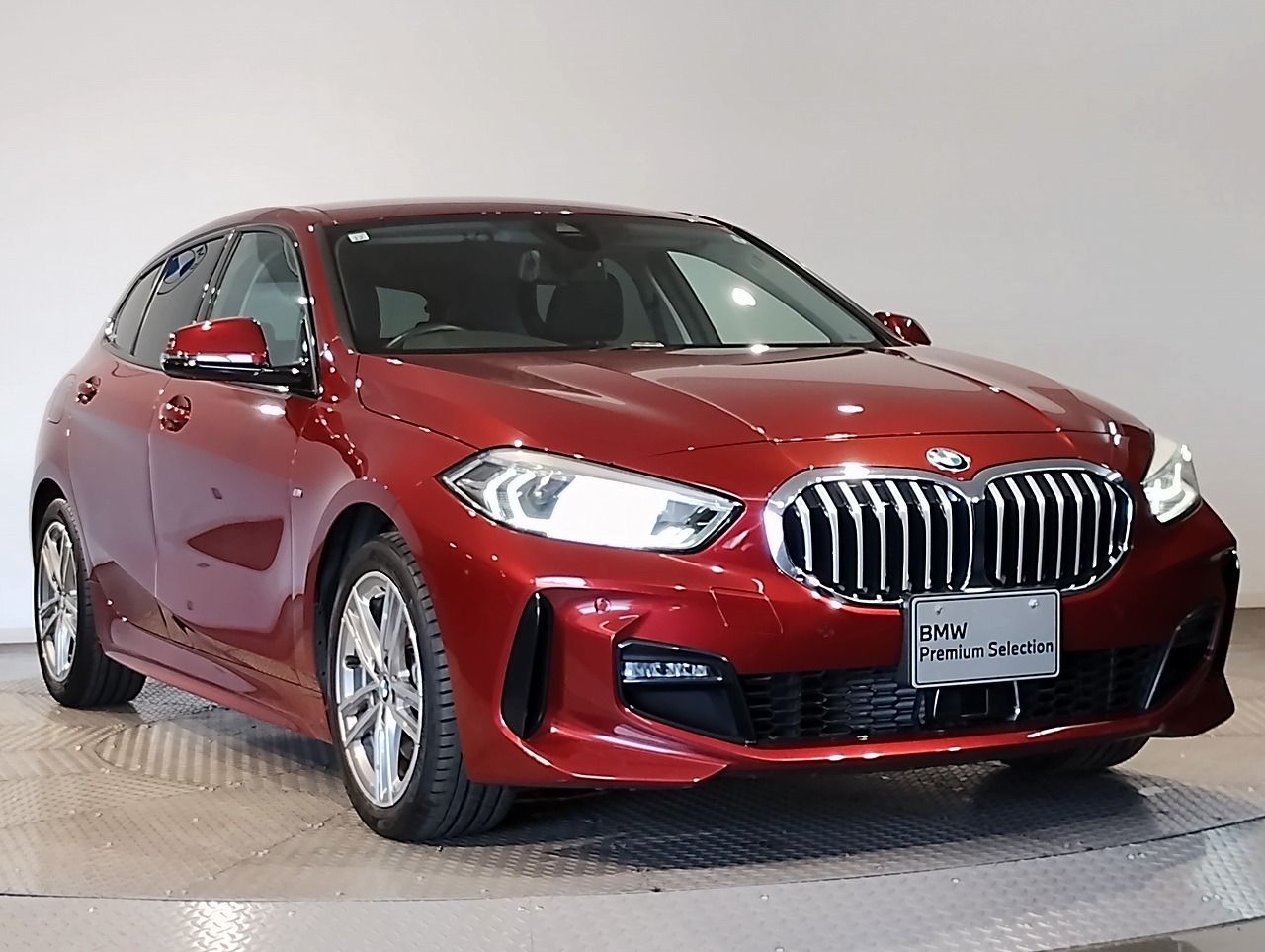 F40 118d Sports Hatch 5-door B47 2.0d