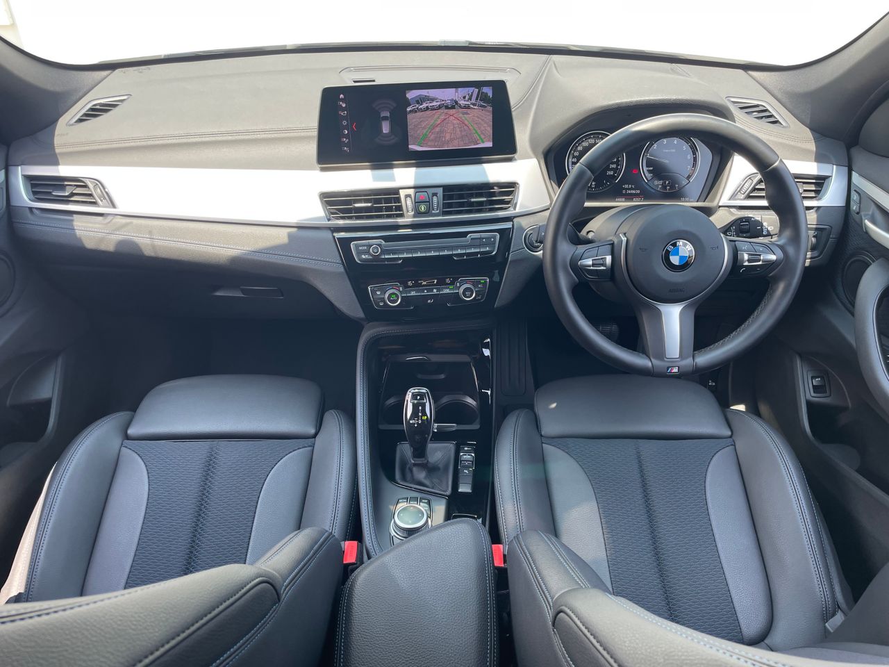 X1 sDrive18i RHD