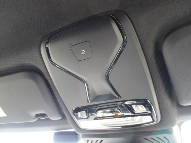 X3 20D