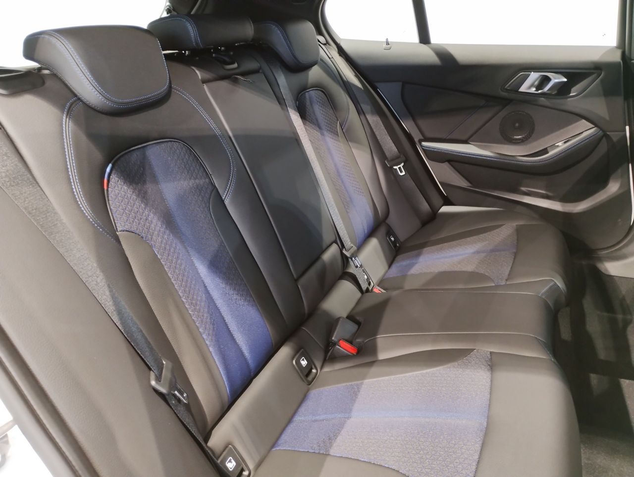 F40 118d Sports Hatch 5-door B47 2.0d