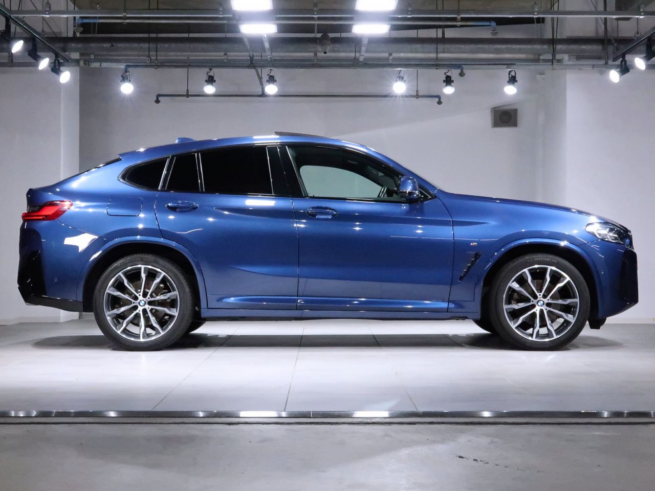 X4 xDrive20d RHD