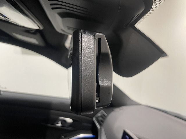 320d xDrive Berline RHD