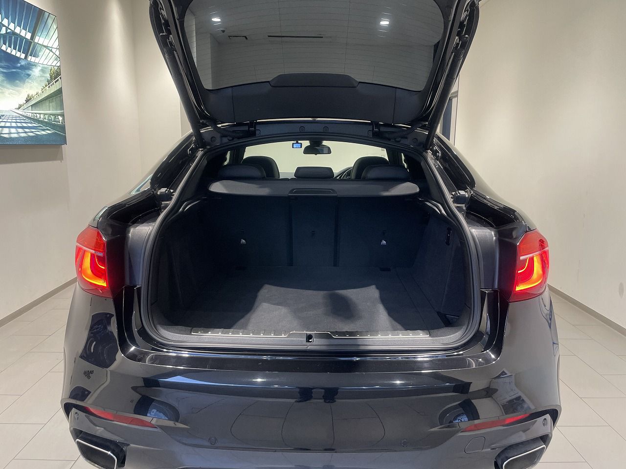 X6 XDRIVE 50I RHD
