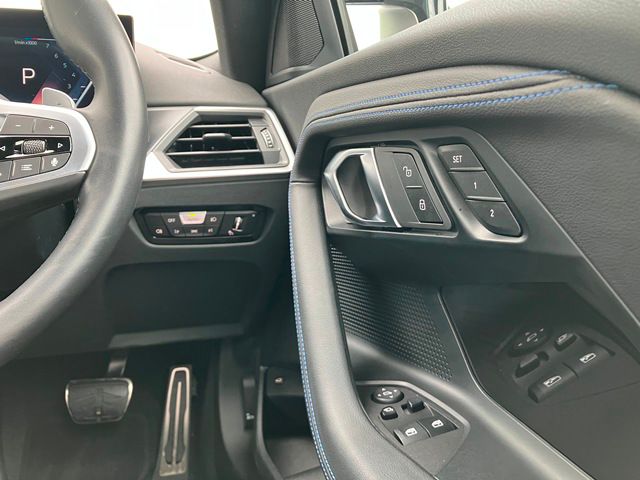M240i xDrive Coupé RHD
