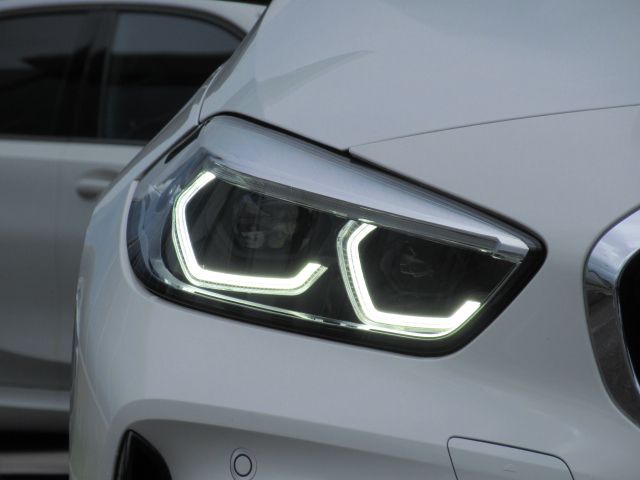 F40 118d Sports Hatch 5-door B47 2.0d