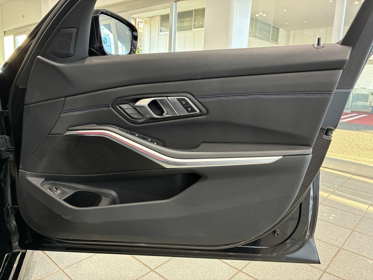 G21 320i Touring LCI RHD