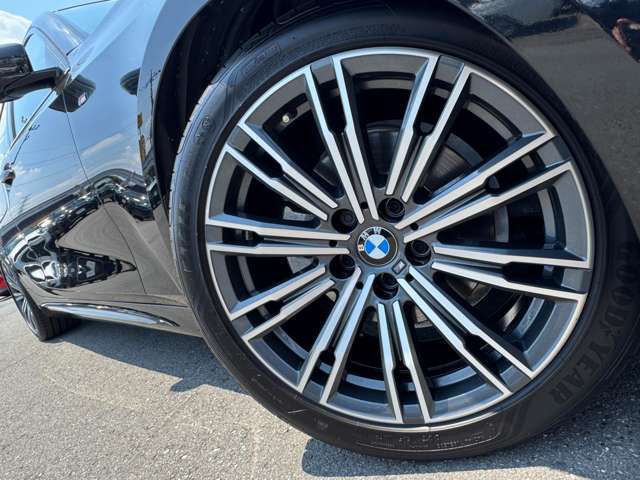 G20 320i Saloon RHD TU