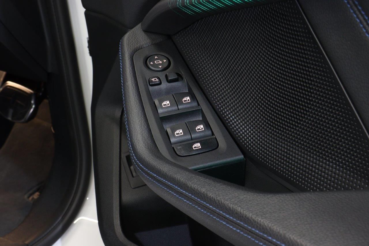 F40 M135i xDrive Sports Hatch 5-door B48 2.0i