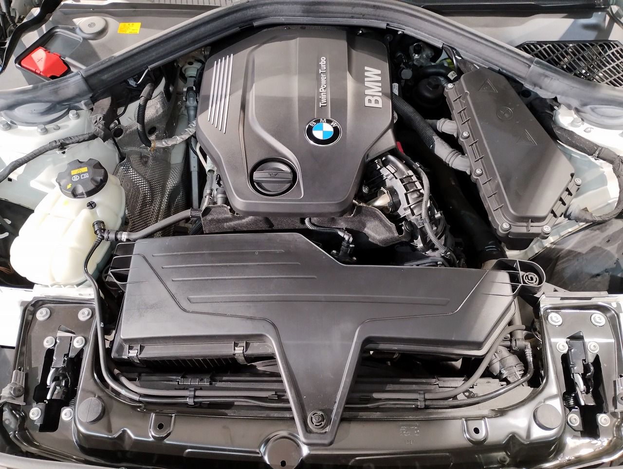 118D 5DOOR RHD
