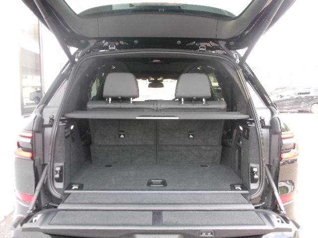 X7 xDrive40d RHD US