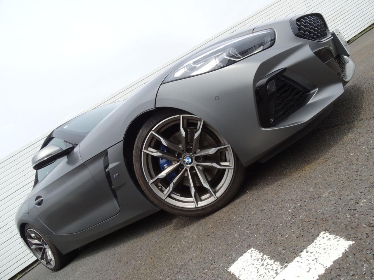 G29 Z4 M40i RHD