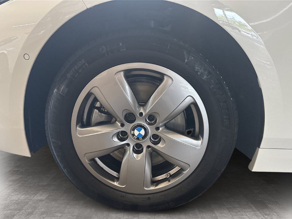 BMW 118