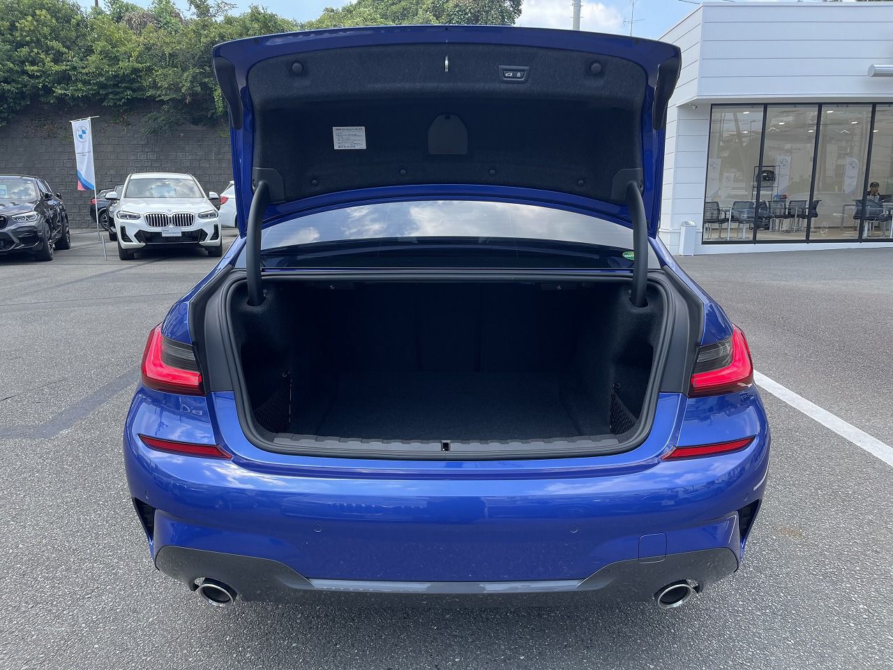 G20 320i Saloon RHD TU