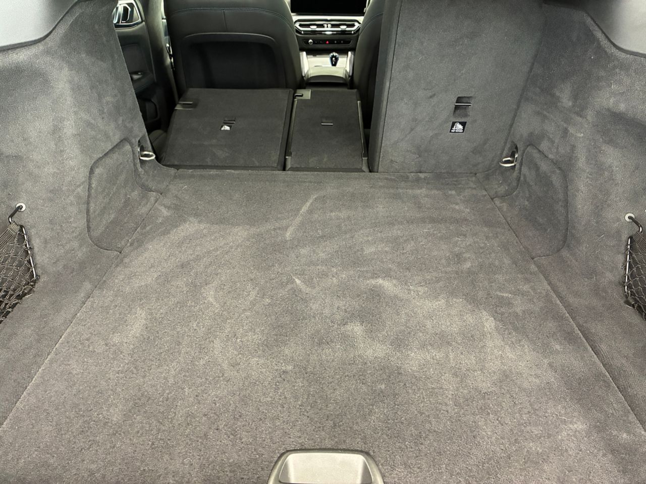 G26 i4 eDrive40 RHD