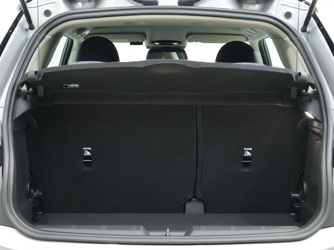 F66 MINI Cooper C 3Dr