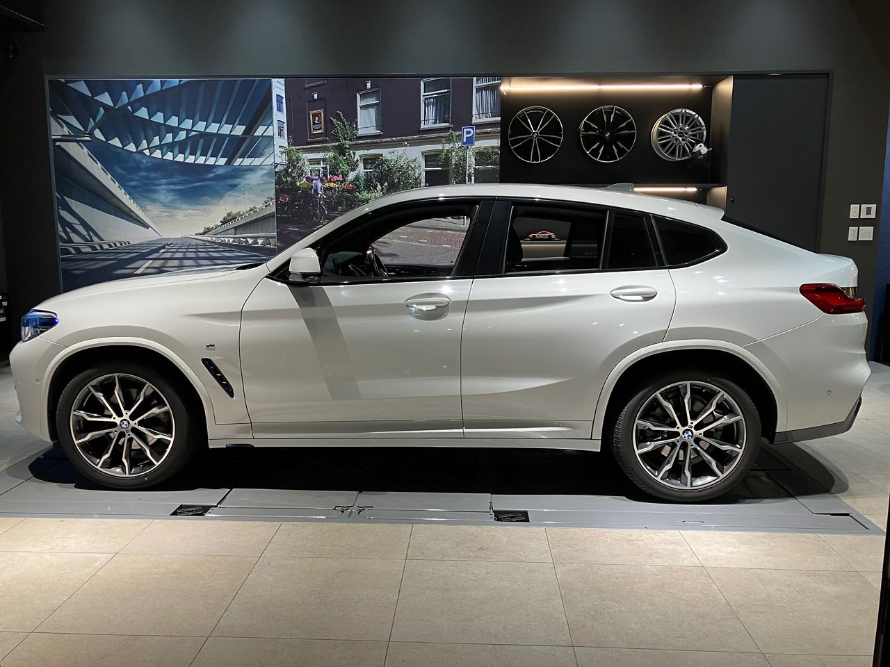 X4 xDrive20d RHD