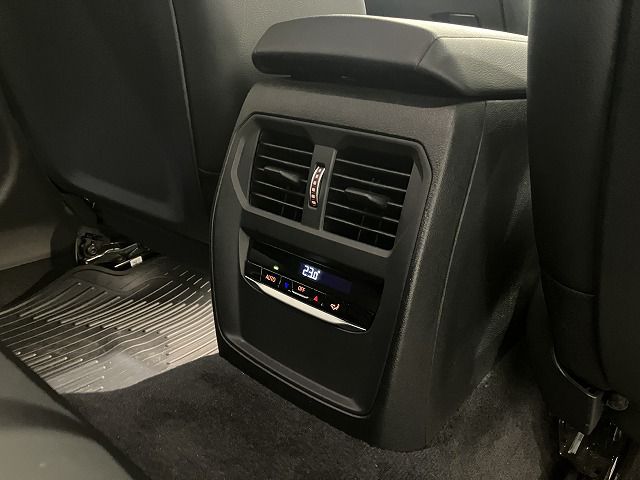 G21 320d xDrive Touring RHD