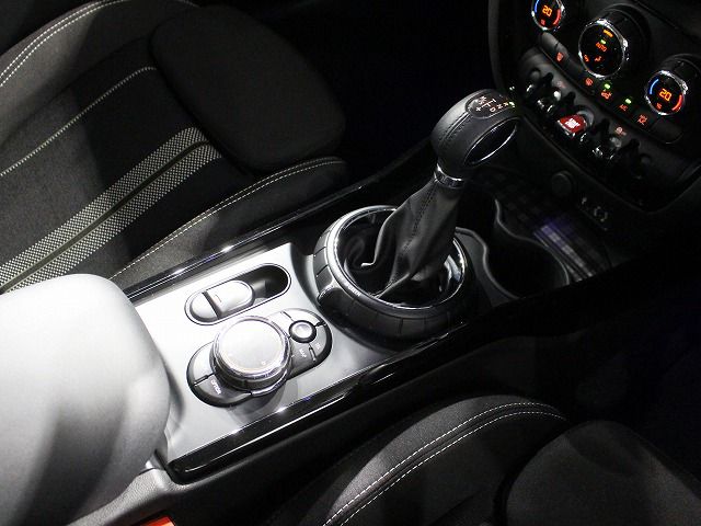 MINI COOPER S CLUBMAN