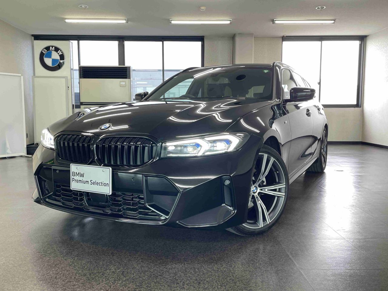 320d xDrive Touring EDITION SHADOW
