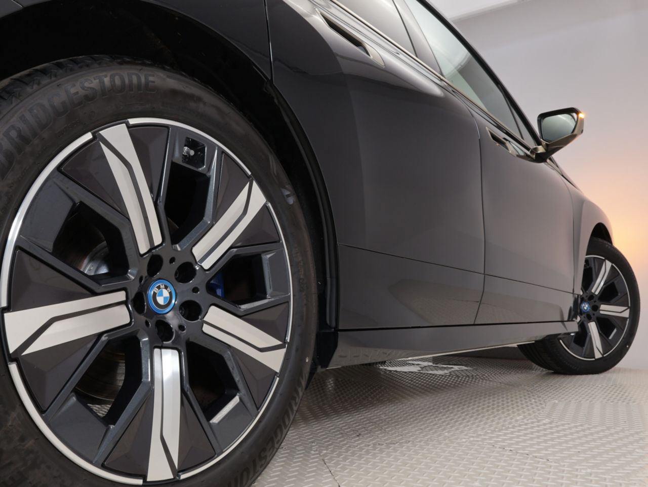 i20 iX xDrive50
