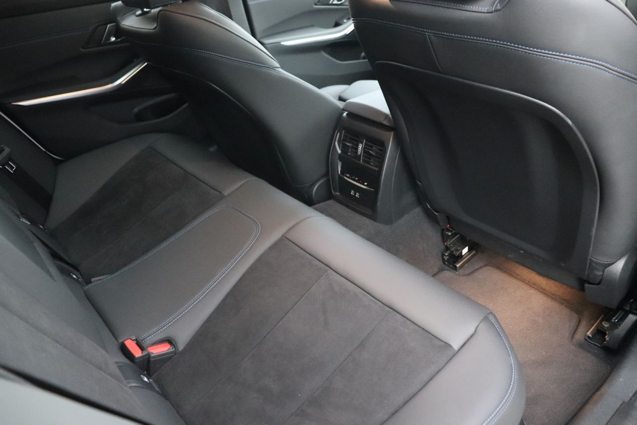 G21 320i Touring LCI RHD
