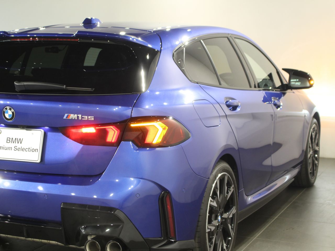 M135 xDrive Sports Hatch