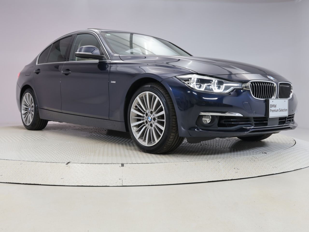 340I SEDAN RHD