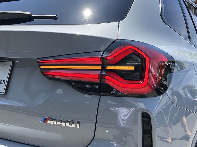 G01 X3 M40i RHD LCI ZA