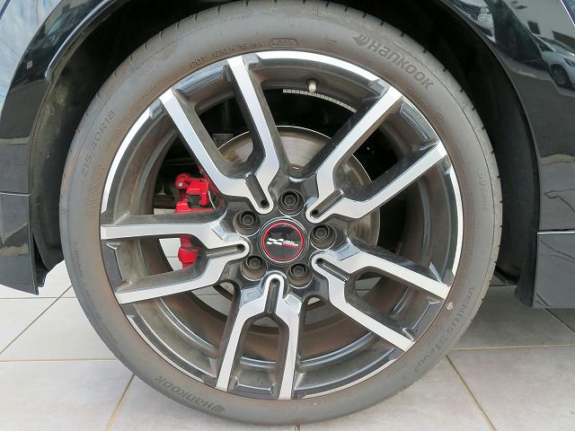 F66 MINI John Cooper Works