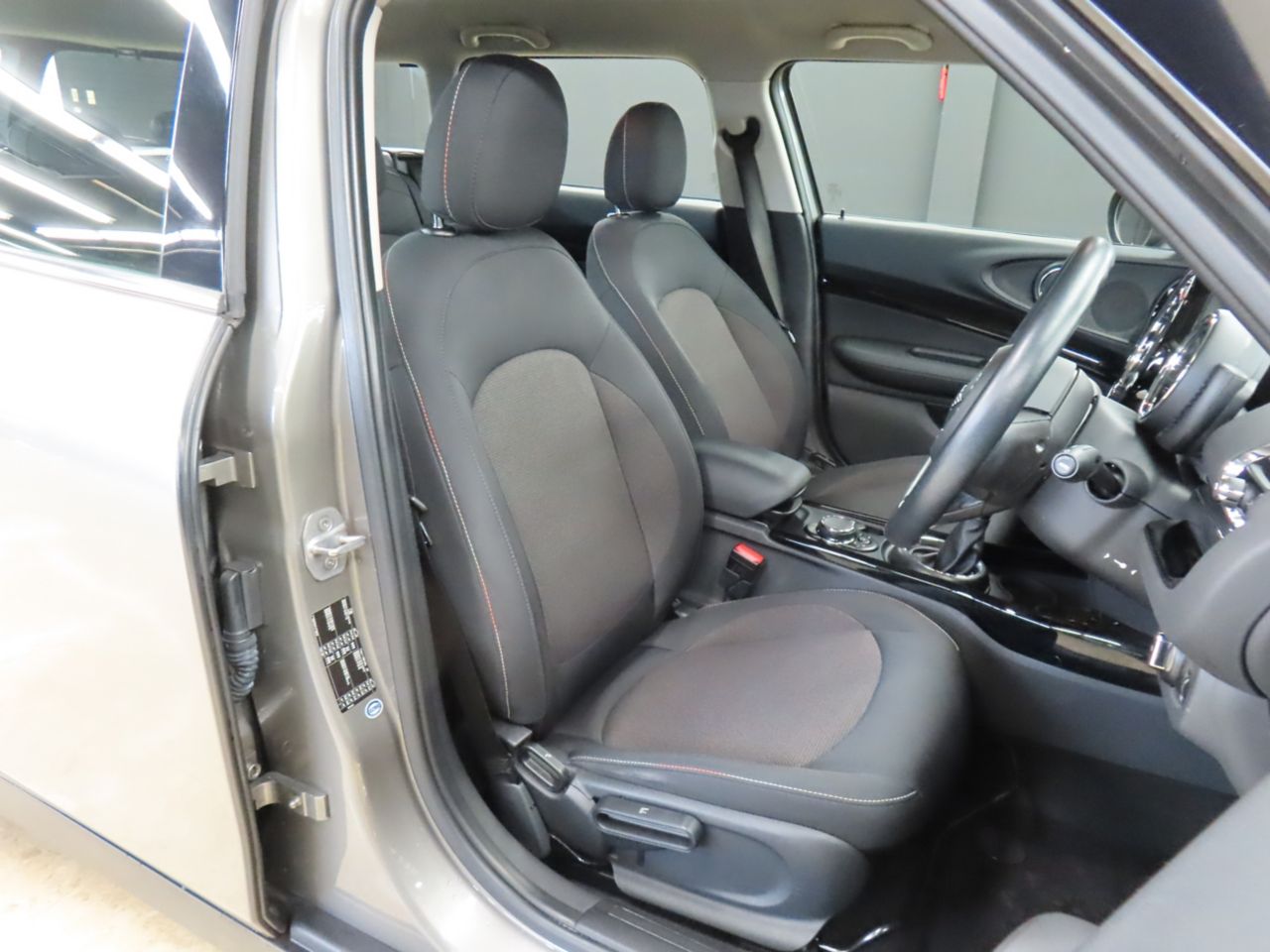 MINI CLUBMAN COOPER D