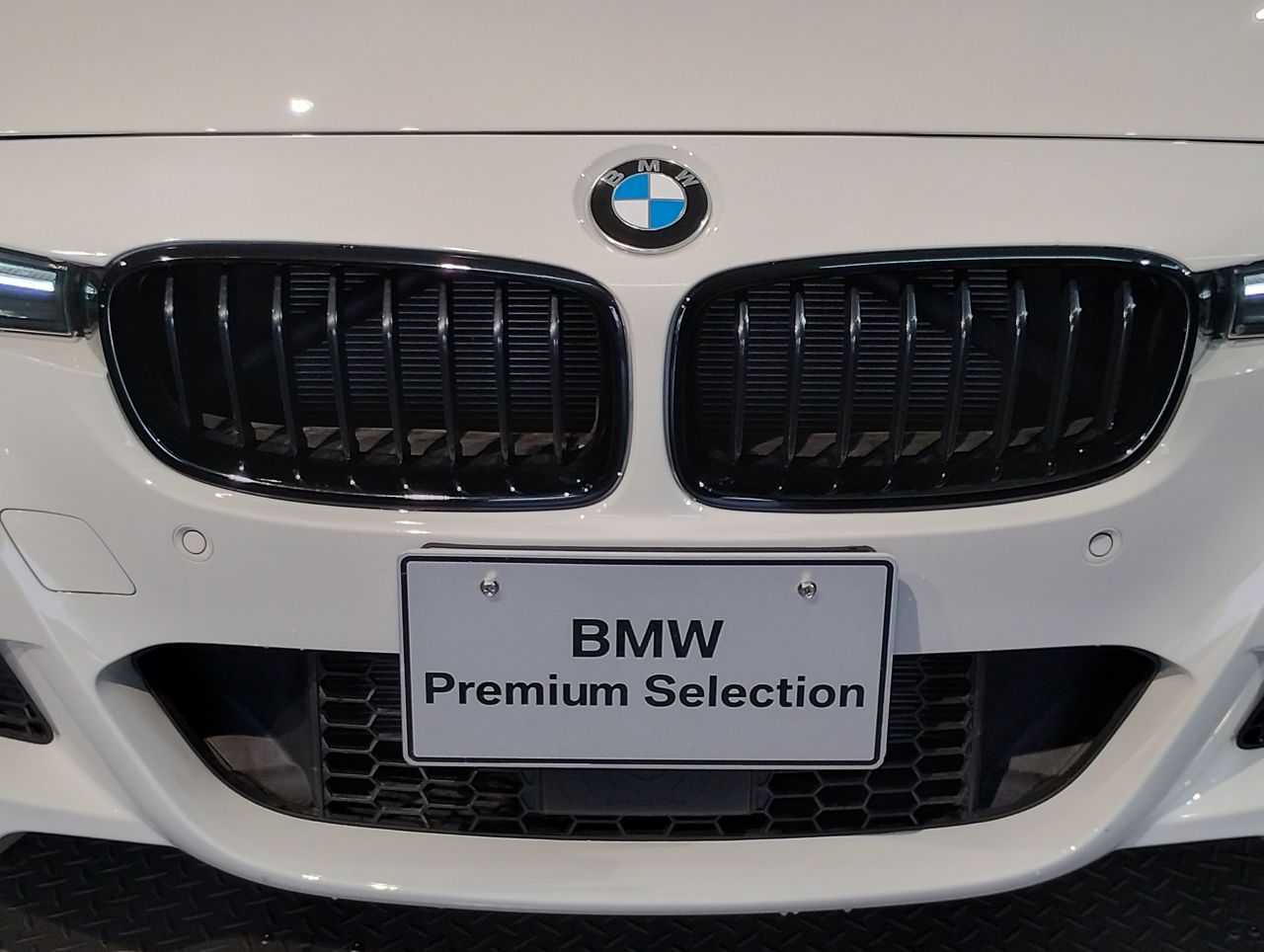 320I TOURING RHD