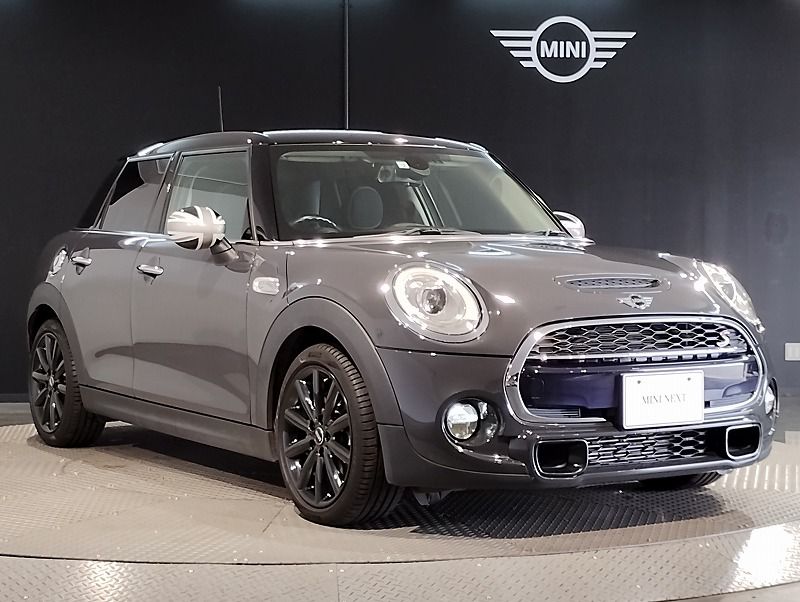 F55 COOPER S