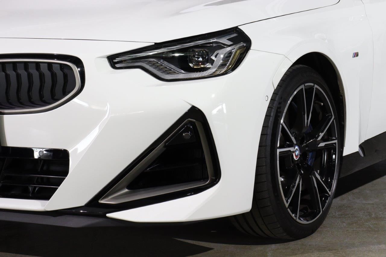 M240i xDrive Coupé RHD