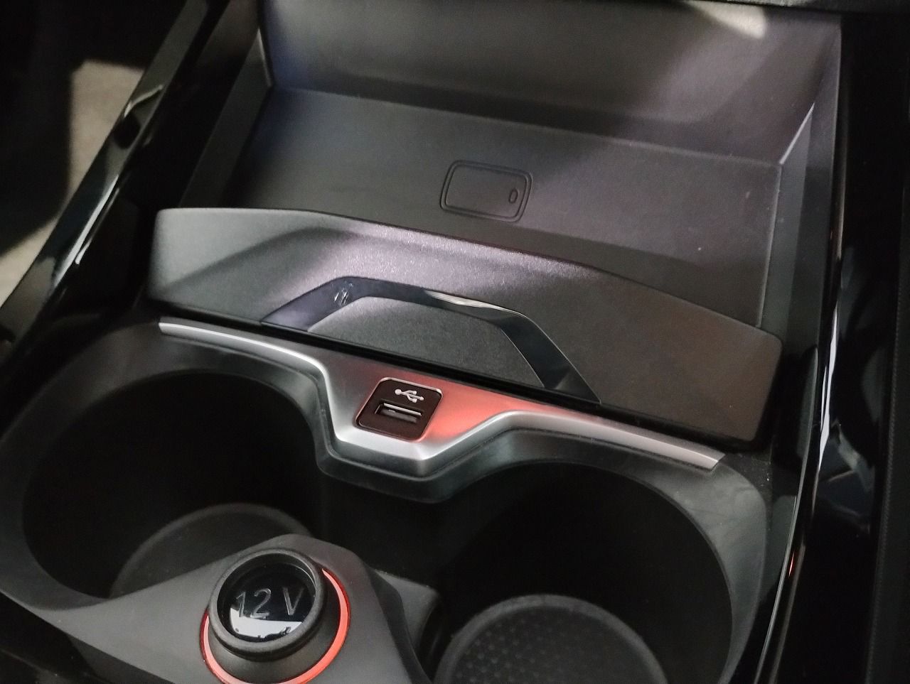 F40 118d Sports Hatch 5-door B47 2.0d