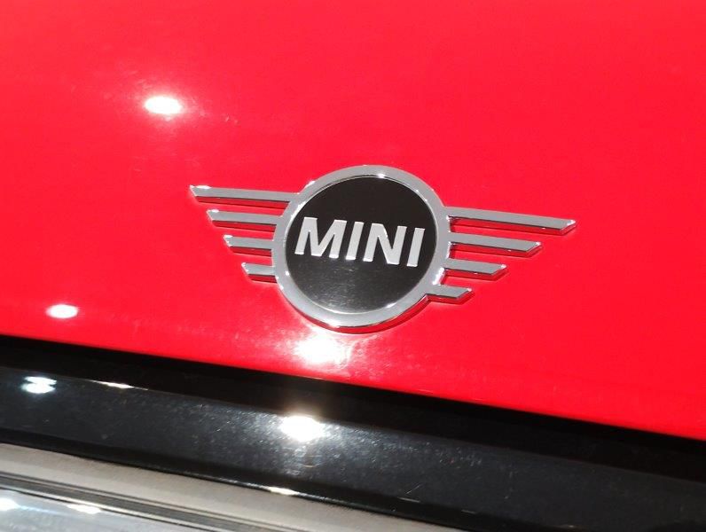 MINI Cooper F56 RHD