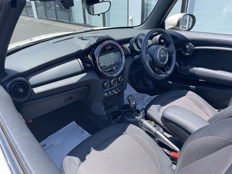 F57 MINI Cooper Convertible LCI