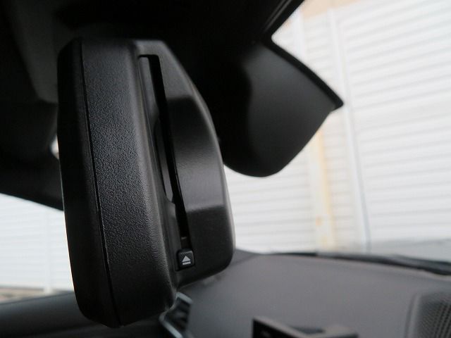 320d xDrive Berline RHD