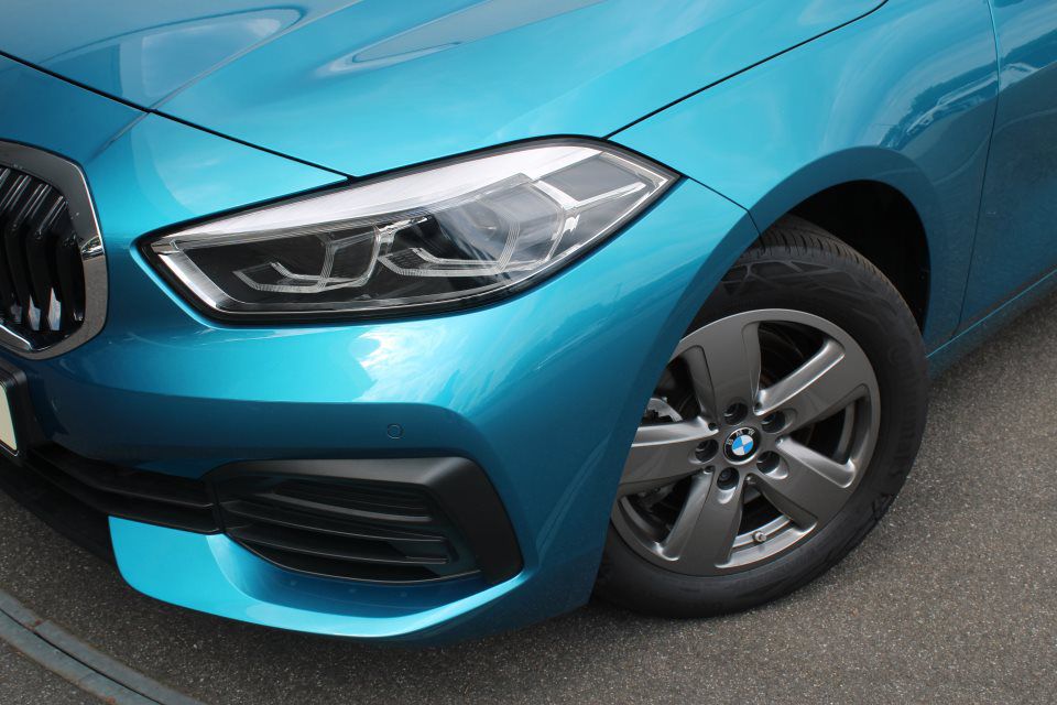 BMW 118