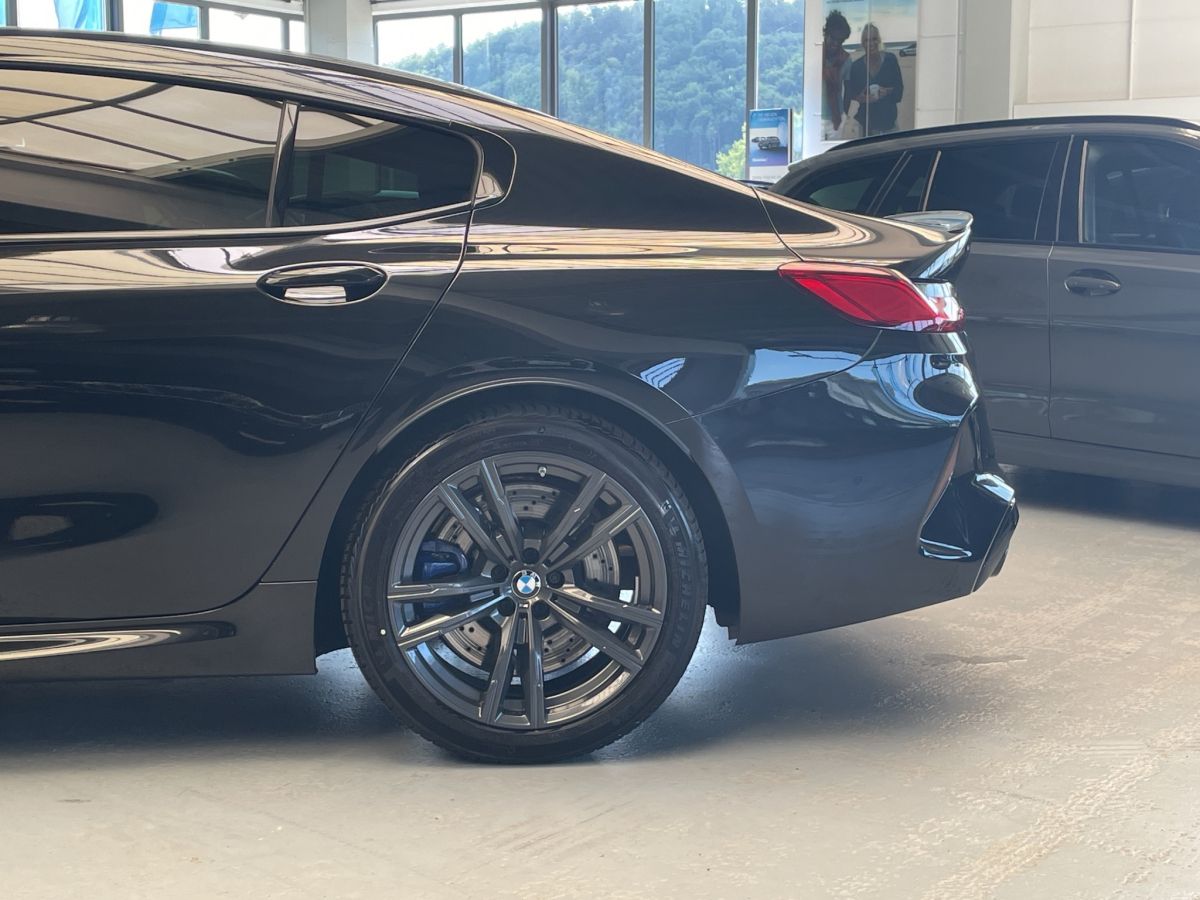 BMW M8