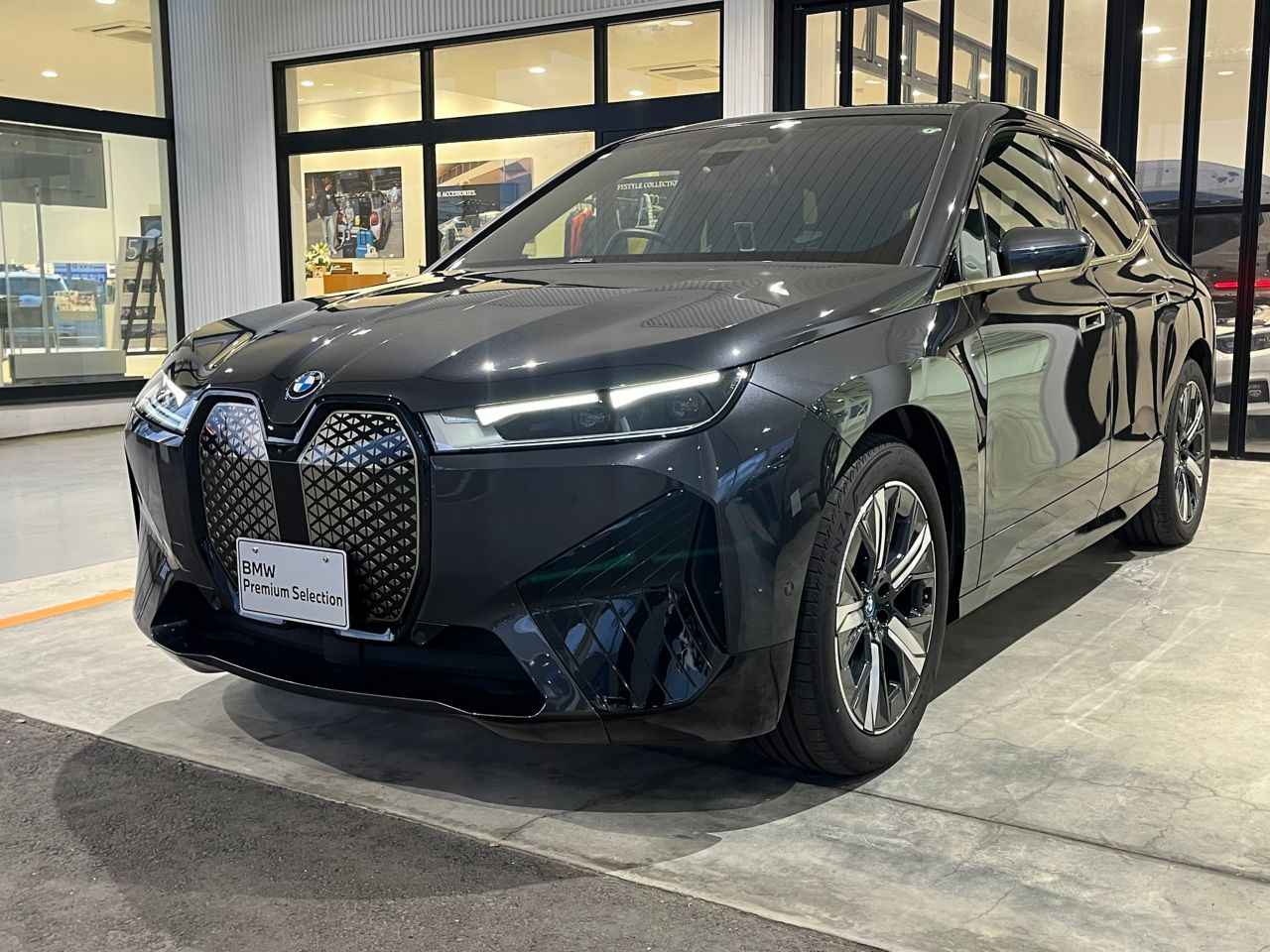iX xDrive40