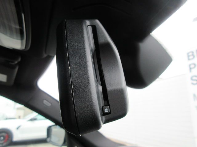 G26 i4 eDrive40 RHD