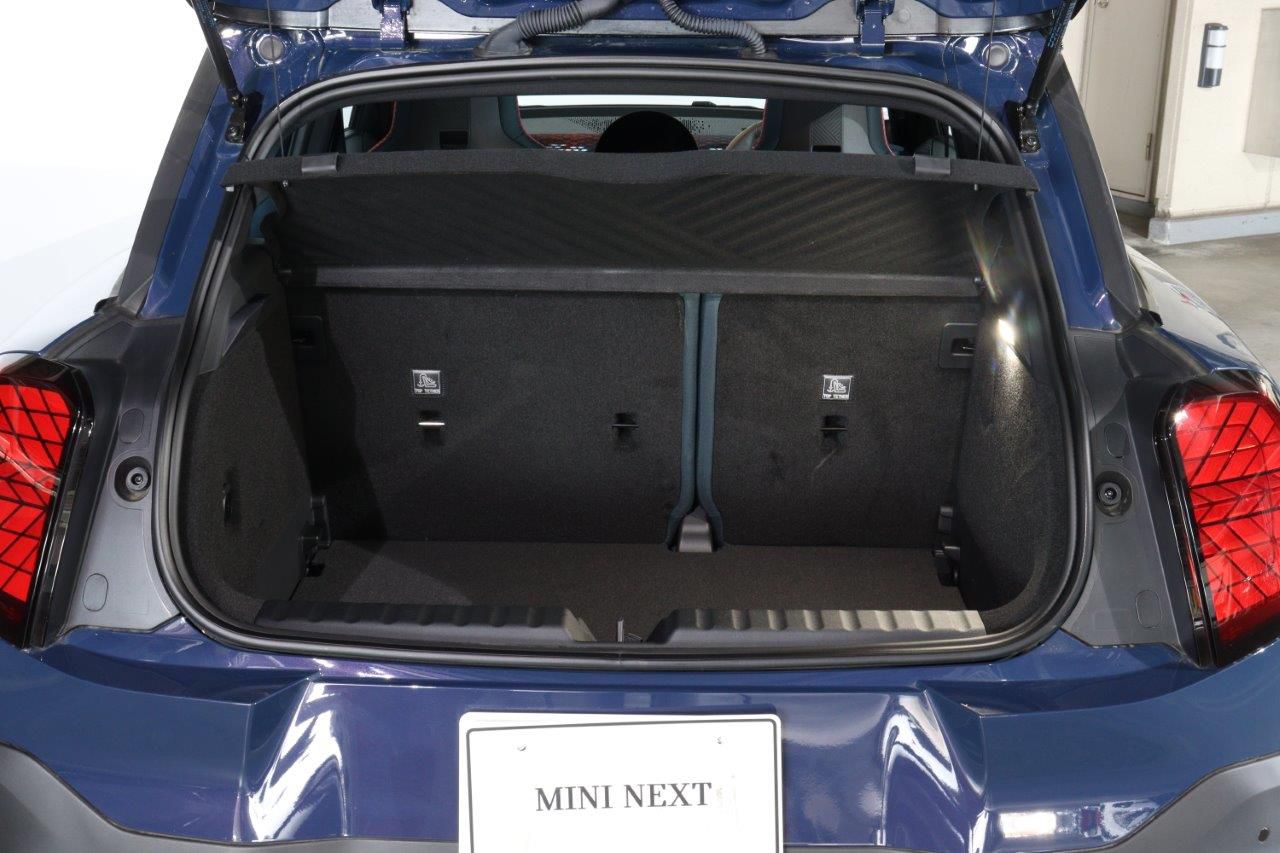 J05 MINI Aceman SE