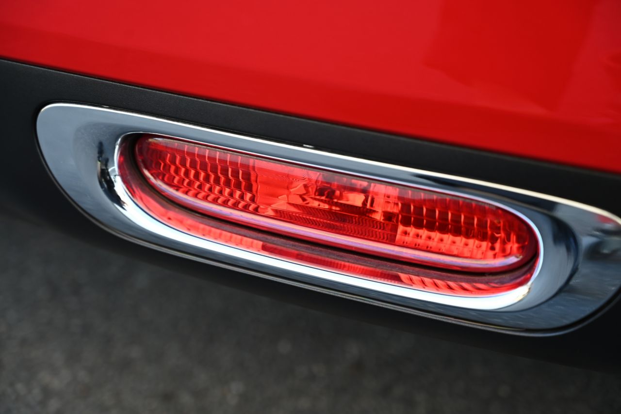 F55 COOPER D (AT)