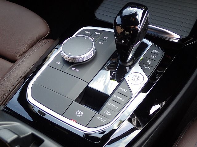 G01 X3 xDrive20d RHD ZA LCI