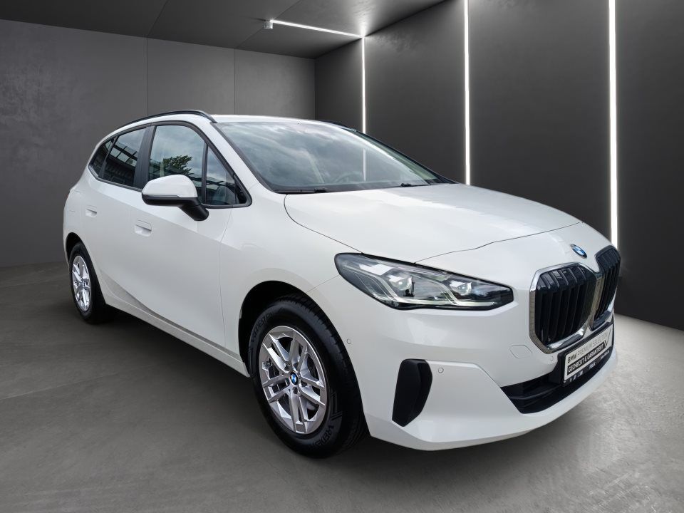 BMW 218