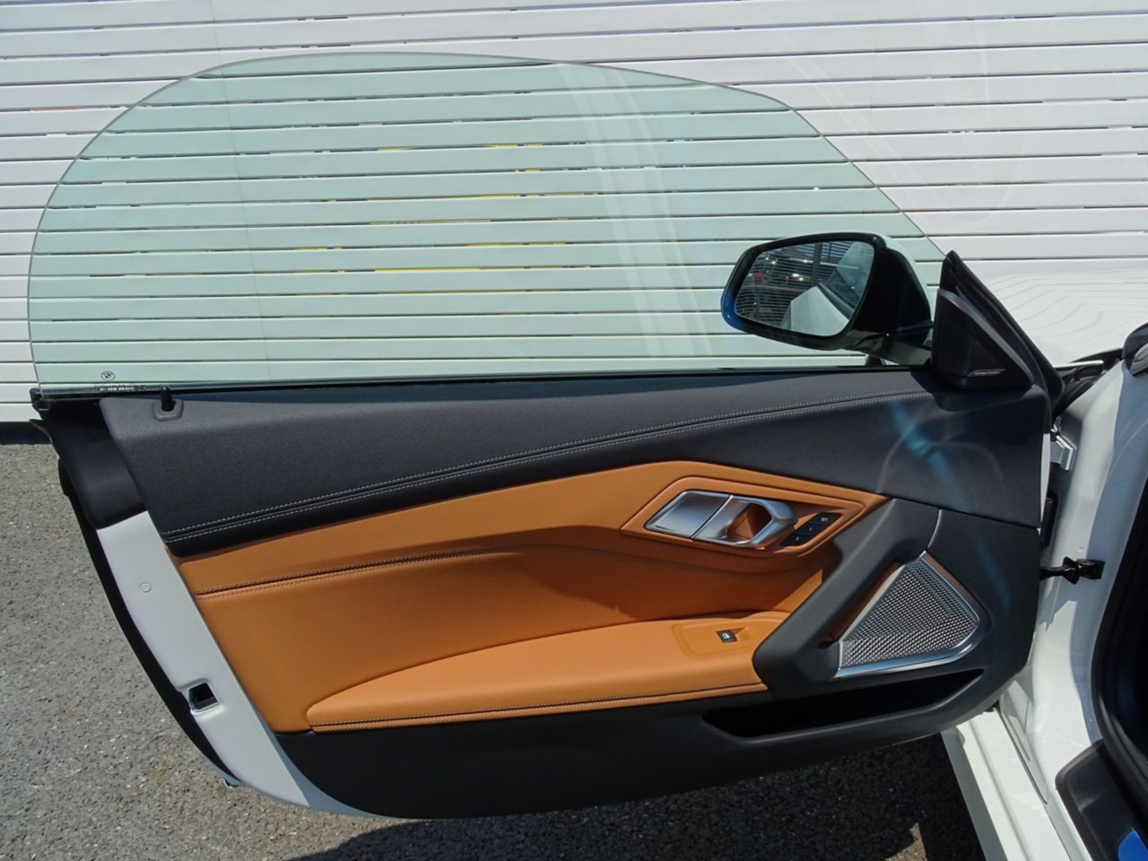 G29 z4 sDrive20i RHD