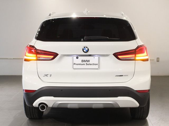 X1 sDrive18i RHD